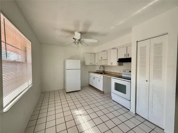 733 MICHIGAN CT #4, St Cloud, FL 34769