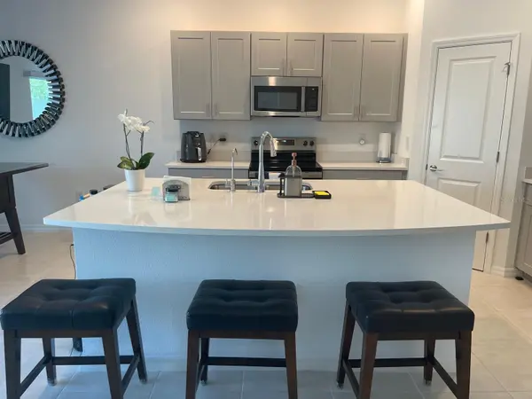 2561 PENGUIN BLVD, Davenport, FL 33837