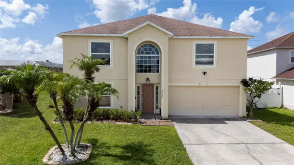 2121 BLACKSTONE LANDING DR, Kissimmee, FL 34758