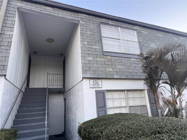 1000 S SEMORAN BLVD #715, Winter Park, FL 32792