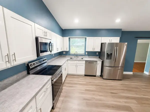 910 W 8TH ST, Lakeland, FL 33805