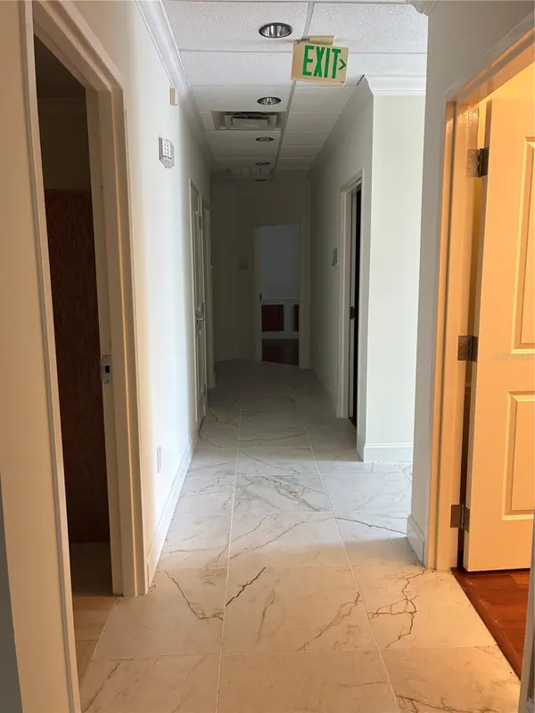 1350 CITY VIEW CTR, Oviedo, FL 32765