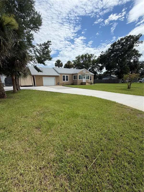 207 E HALIFAX AVE, Oak Hill, FL 32759