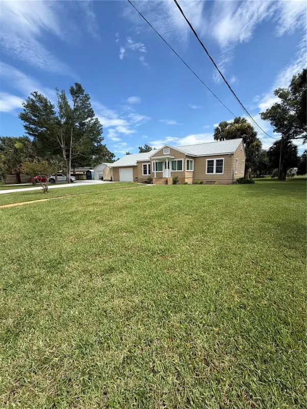 207 E HALIFAX AVE, Oak Hill, FL 32759