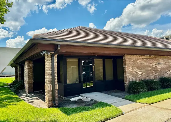 200 E MONUMENT AVE #B, Kissimmee, FL 34741