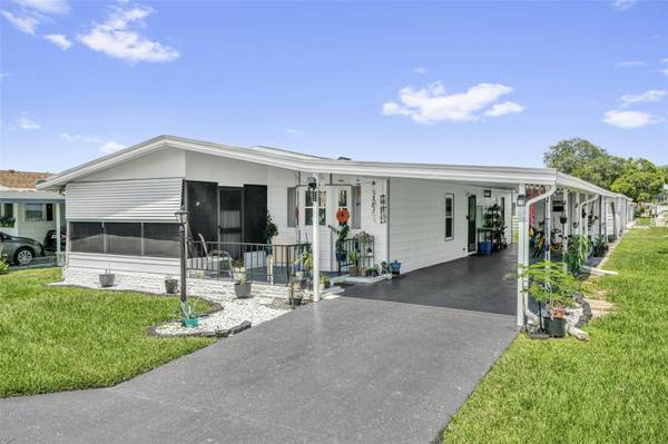 6666 BRIARHILL DR NE, Winter Haven, FL 33881