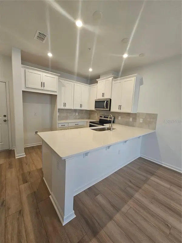 11459 SUNSAIL AVE, Orlando, FL 32832