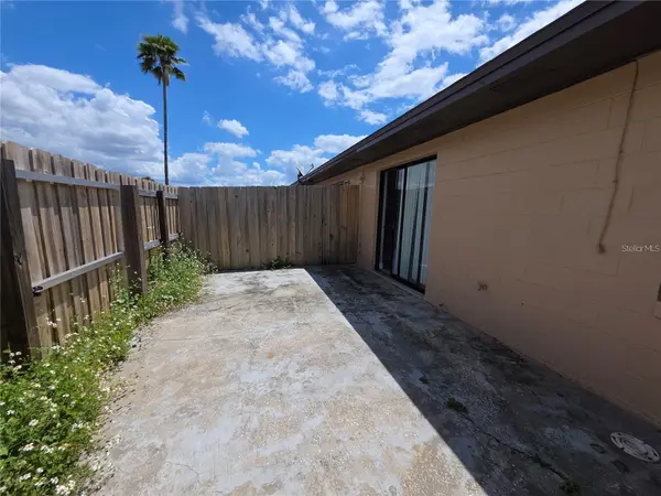 2219 CARIBBEAN DR S #27, Kissimmee, FL 34741