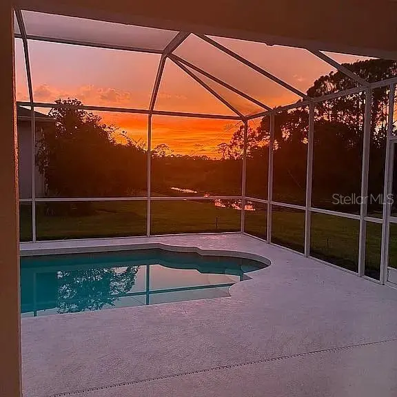 7462 FEATHERSTONE BLVD, Sarasota, FL 34238