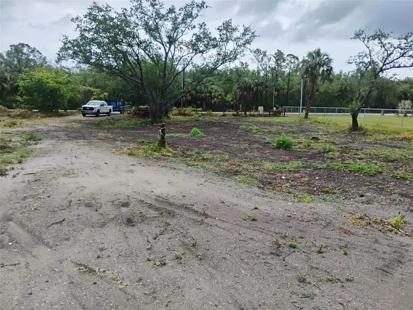 5905 CLEVELAND DR, Punta Gorda, FL 33982