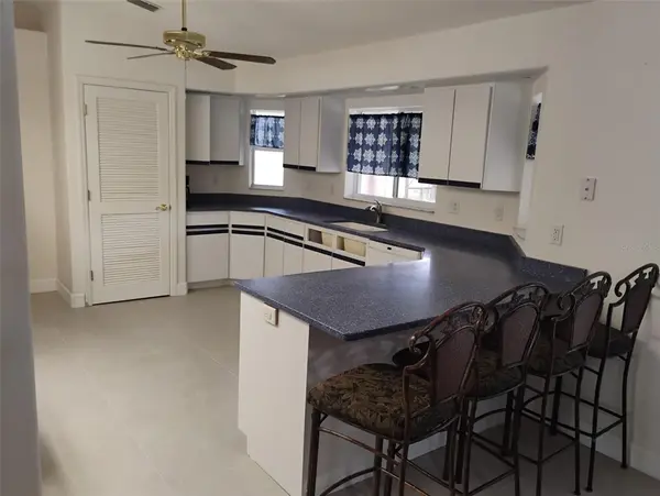 5905 CLEVELAND DR, Punta Gorda, FL 33982