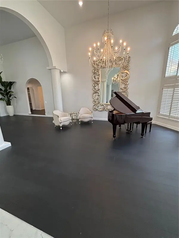 1040 SWEETWATER CLUB BLVD, Longwood, FL 32779