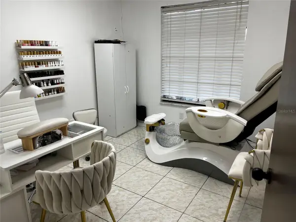 318 N JOHN YOUNG Pkwy #103, Kissimmee, FL 34741