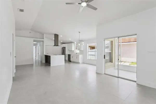 2625 WALDEN CT, Kissimmee, FL 34743