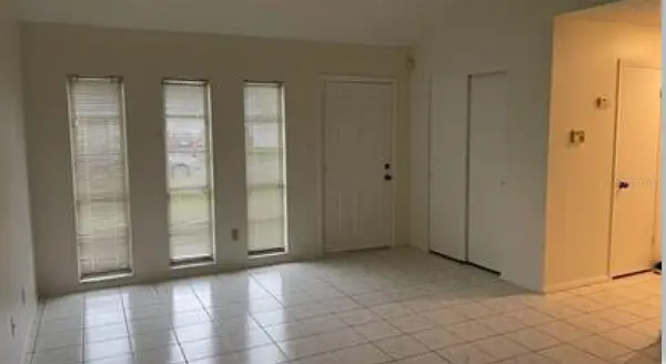 319 LA PAZ DR, Kissimmee, FL 34743