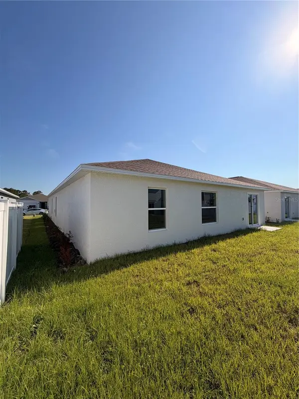 1912 PINE MEADOWS GOLFCOURSE RD, Eustis, FL 32726