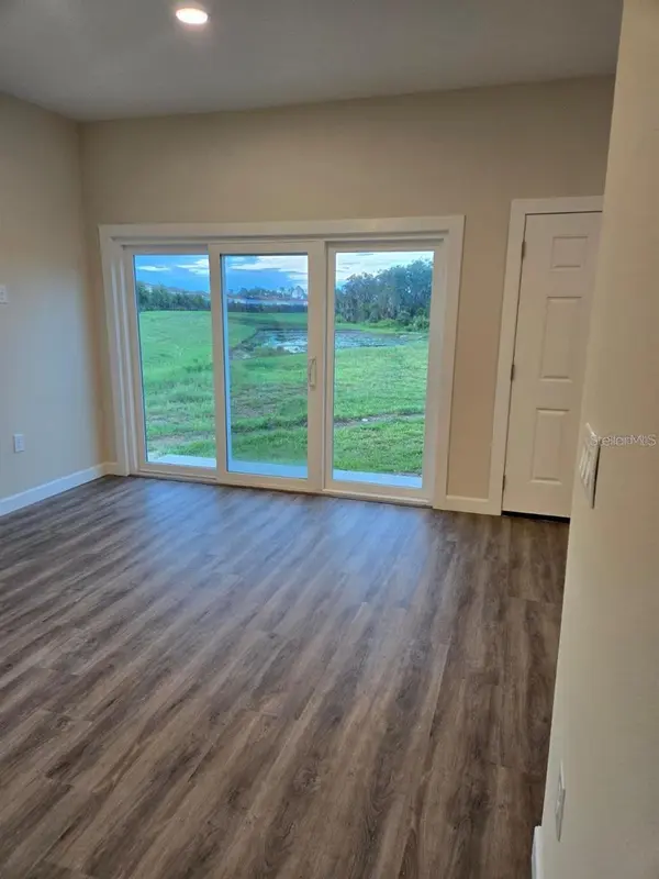 1019 OAK BLUFF DR, Davenport, FL 33837