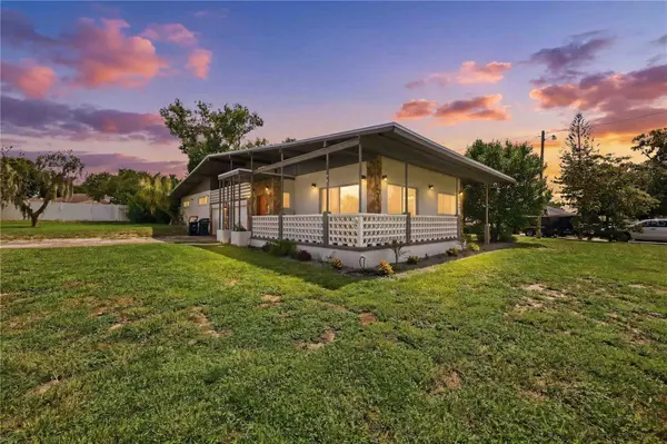 6704 WINTERSET GARDENS RD, Winter Haven, FL 33884