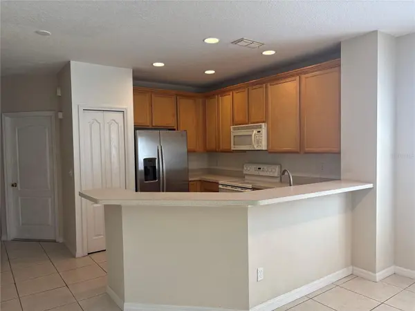 9428 FLOWERING COTTONWOOD RD #660, Orlando, FL 32832
