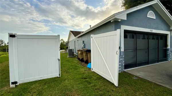 15621 GREATER GROVES BLVD, Clermont, FL 34714