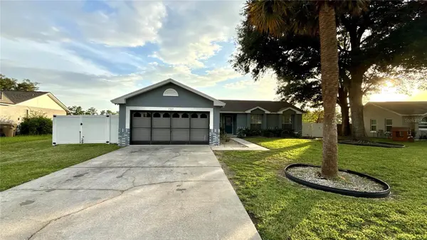15621 GREATER GROVES BLVD, Clermont, FL 34714