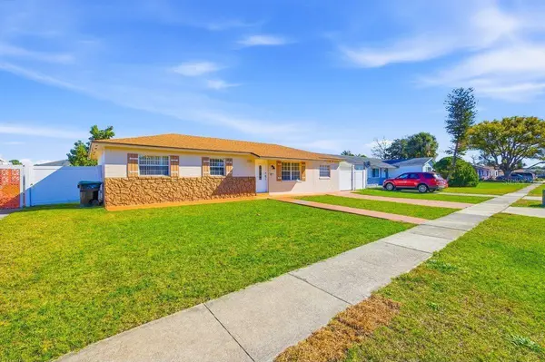 5681 TULIP AVE, Orlando, FL 32839