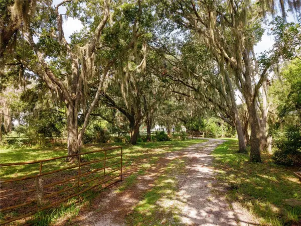 3430 WESTSHORE DR, St Cloud, FL 34772