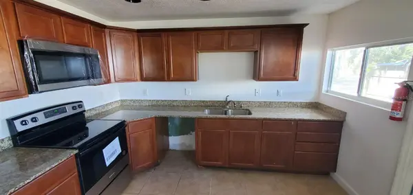 500 MASSACHUSETTS AVE, St Cloud, FL 34769