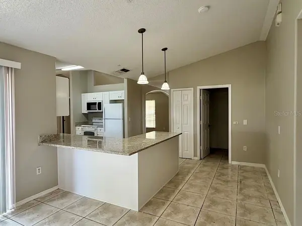 305 COLONADE CT, Kissimmee, FL 34758