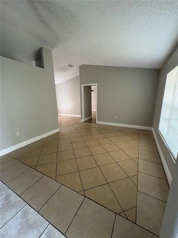 305 COLONADE CT, Kissimmee, FL 34758