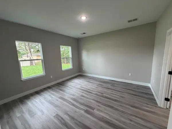 8089 N MALTESE DR, Dunnellon, FL 34433