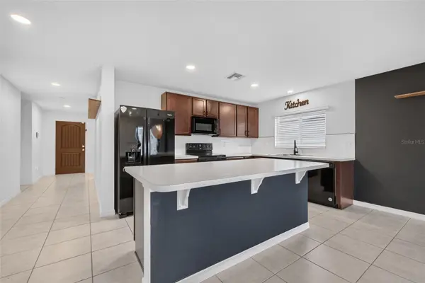 1097 AUGUSTUS DR, Davenport, FL 33896