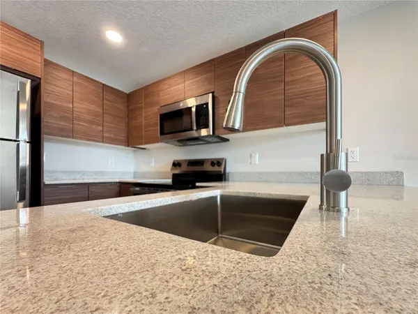 4424 S TEXAS AVE #1-320, Orlando, FL 32839