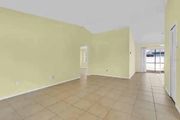 3143 STONECASTLE RD, Orlando, FL 32822