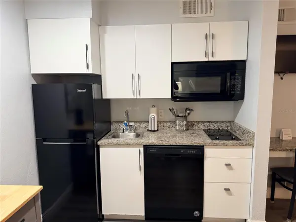 3100 PARKWAY BLVD #727, Kissimmee, FL 34747