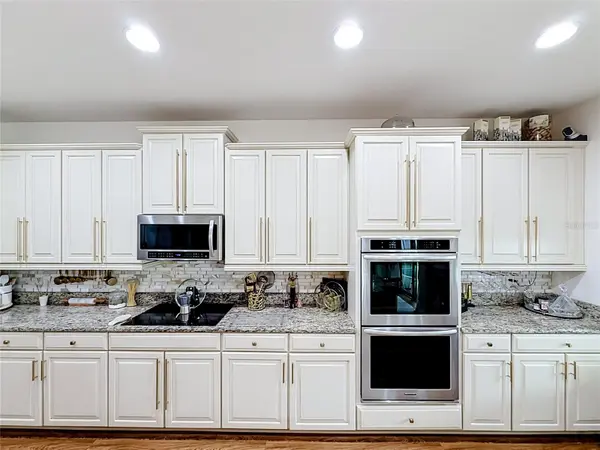 726 WOODS LANDING DR, Minneola, FL 34715