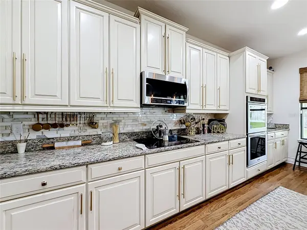 726 WOODS LANDING DR, Minneola, FL 34715