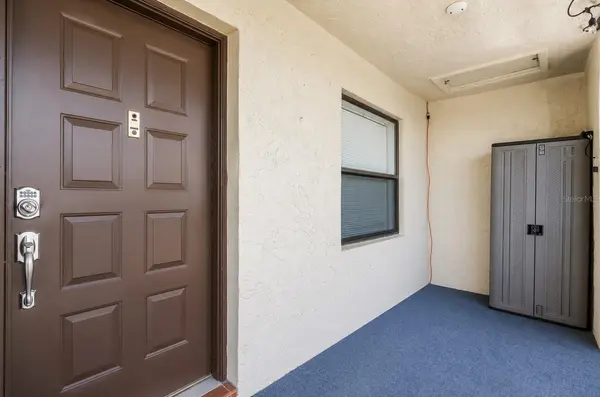 7178 GOLF COLONY CT #202, Lake Worth, FL 33467