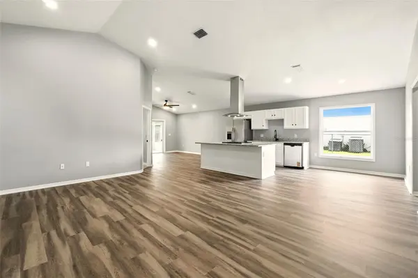 460 MARTIGUES DR, Kissimmee, FL 34759