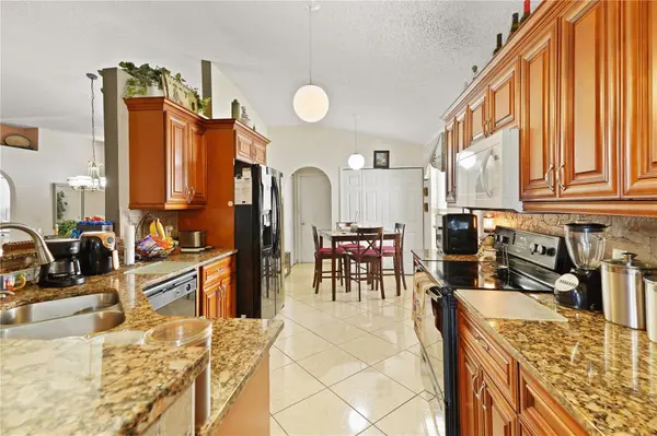 11545 BENTRY ST, Orlando, FL 32824