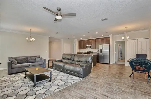 492 PINECREST LOOP, Davenport, FL 33837