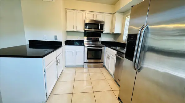 4415 PINEBARK AVE #48-4, Orlando, FL 32811