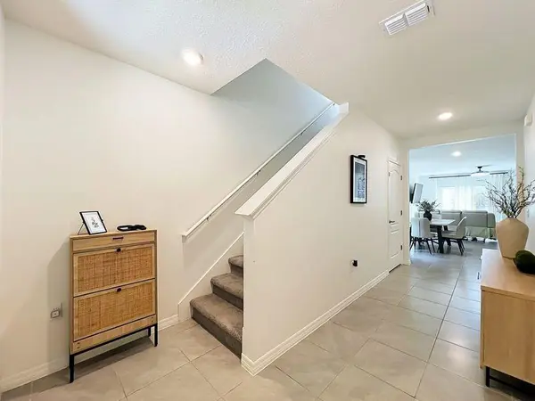 1157 CASCADES AVE, Davenport, FL 33837