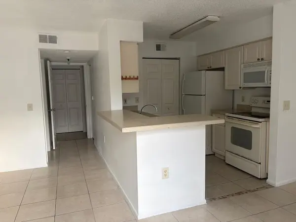 1218 BERMUDA LAKES LN #104, Kissimmee, FL 34741