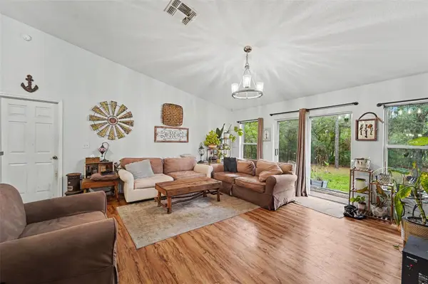 1210 W FAN DR, Citrus Springs, FL 34434