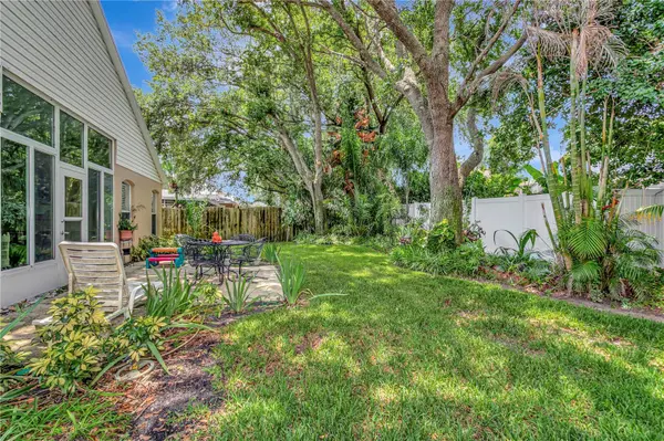 3049 BEAVER POND TRL, Valrico, FL 33596