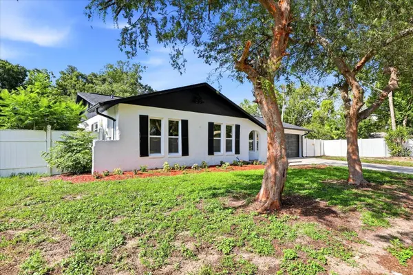 3304 KING RICHARD CT, Seffner, FL 33584