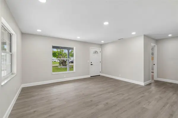 6532 S WEST SHORE CIR, Tampa, FL 33616
