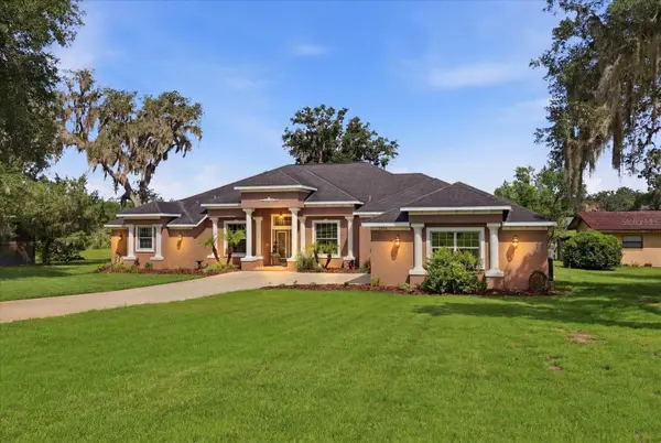 3028 S DAVIS LAKE DR, Inverness, FL 34450