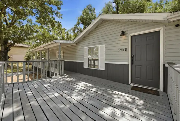 5203 N MENDENHALL DR, Tampa, FL 33603